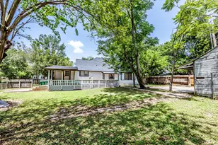 522 E Morris St, Madisonville, TX 77864 - Photo 26