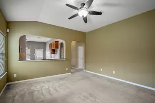 631 E Newport Bend, Katy, TX 77494 - Photo 10