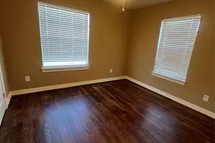 230 Burress St, Houston, TX 77022 - Photo 12