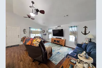 16 Peggy Street E, Palacios, TX 77465 - Photo 16