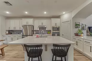 530 W Cascade Heights Dr, Montgomery, TX 77316 - Photo 10
