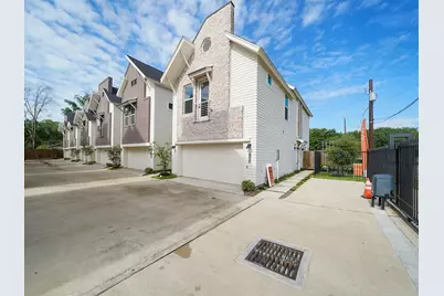 881 Rachel Street #C, Houston, TX 77091 - Photo 2