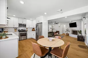 1734 Ashford Hollow Ln, Houston, TX 77077 - Photo 2