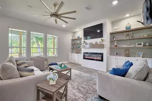 431 Private Rd 652, Sargent, TX 77414 - Photo 6