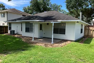 1827 Oak Ridge Dr, Kemah, TX 77565 - Photo 18