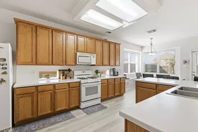 2135 Emerald Cove Drive, League City, TX 77573 - Photo 10