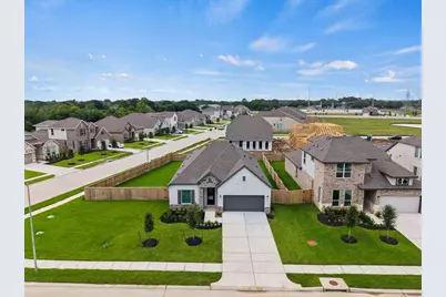 2720 Grove Crest Drive, Rosenberg, TX 77469 - Photo 4