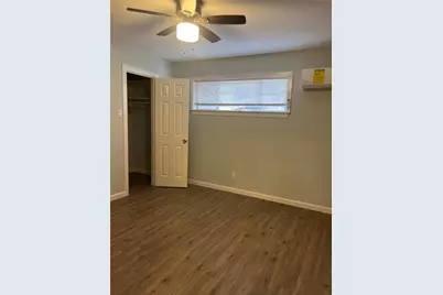4624 Bell Street #2, Houston, TX 77023 - Photo 8