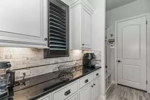 6110 Meadow Bluff Ct, Richmond, TX 77407 - Photo 10