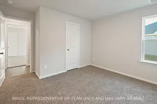 1028 Legrand St, Brenham, TX 77833 - Photo 4