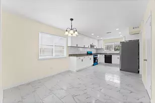 10531 Spanish Grant Dr, Sugar Land, TX 77498 - Photo 8