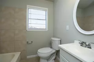 10322 Cathedral Dr, Houston, TX 77051 - Photo 12