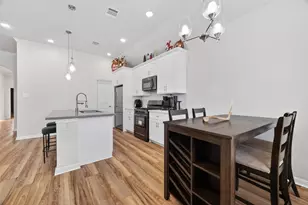 5121 Firnat St, Houston, TX 77016 - Photo 8