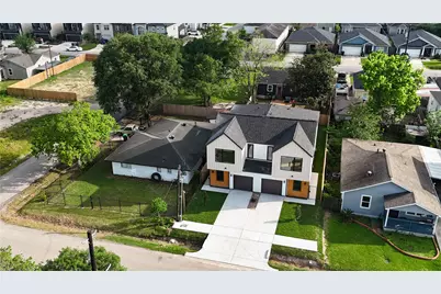 4554 Newberry Street #A, Houston, TX 77051 - Photo 28