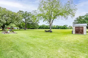 2821 Harkey Rd, Pearland, TX 77584 - Photo 24