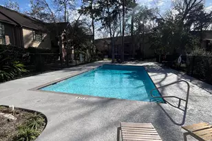 8225 Kingsbrook Rd, Houston, TX 77024 - Photo 2