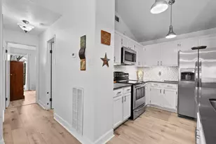 16723 Dale Oak Way, Houston, TX 77058 - Photo 12