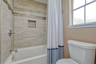 711 Lodgehill Ln, Houston, TX 77090 - Photo 30