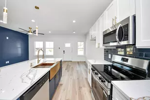 4606 Mallow St, Houston, TX 77051 - Photo 4