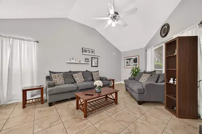 17519 Davenway Drive, Houston, TX 77084 - Photo 6