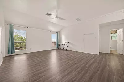 6922 Leaders Crossing Drive, Houston, TX 77072 - Photo 26