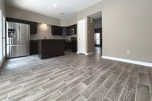 3300 Bellefontaine St, Houston, TX 77025 - Photo 8