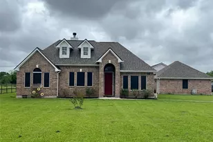 7730 Pebble Hill Ln, Rosharon, TX 77583 - Photo 2