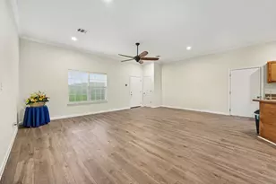 7730 Pebble Hill Ln, Rosharon, TX 77583 - Photo 40