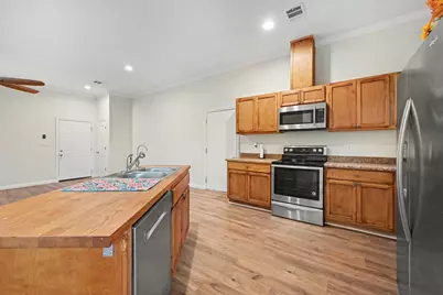 7730 Pebble Hill Lane, Rosharon, TX 77583 - Photo 36