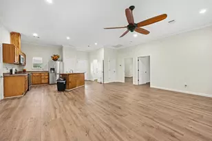 7730 Pebble Hill Ln, Rosharon, TX 77583 - Photo 38