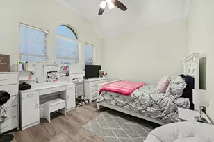 7730 Pebble Hill Ln, Rosharon, TX 77583 - Photo 24