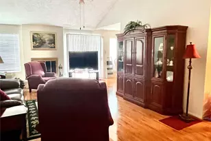 10219 Crescent Moon Dr, Houston, TX 77064 - Photo 4