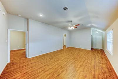 5227 Bay Lane, Bacliff, TX 77518 - Photo 8