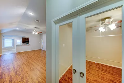 5227 Bay Lane, Bacliff, TX 77518 - Photo 4