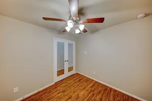 5227 Bay Ln, Bacliff, TX 77518 - Photo 6