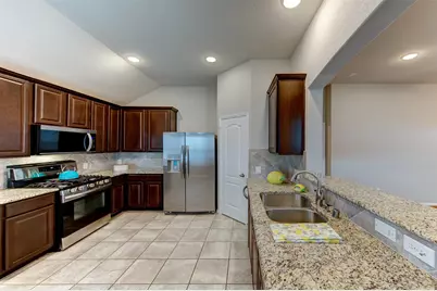 5227 Bay Lane, Bacliff, TX 77518 - Photo 10