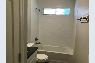 5010 Chase Mountain Drive, Bacliff, TX 77518 - Photo 16