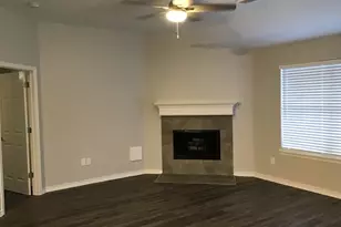 5010 Chase Mountain Dr, Bacliff, TX 77518 - Photo 8