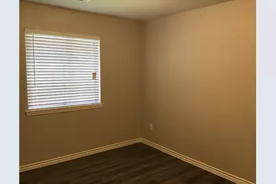 5010 Chase Mountain Drive, Bacliff, TX 77518 - Photo 18