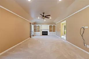 1604 S Hill St, Alvin, TX 77511 - Photo 8