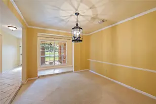 1604 S Hill St, Alvin, TX 77511 - Photo 16