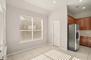 24607 Lake Path Cir, Katy, TX 77493 - Photo 16