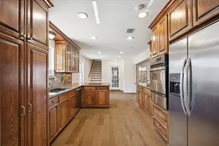 4907 Candletree Dr, Houston, TX 77018 - Photo 12