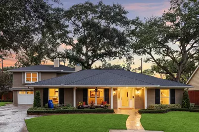 4907 Candletree Drive, Houston, TX 77018 - Photo 1