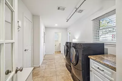 4907 Candletree Drive, Houston, TX 77018 - Photo 26