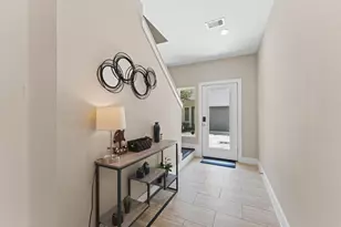 2422 Cochran St, Houston, TX 77009 - Photo 10