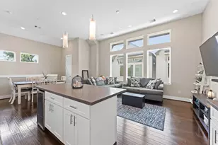 2422 Cochran St, Houston, TX 77009 - Photo 14