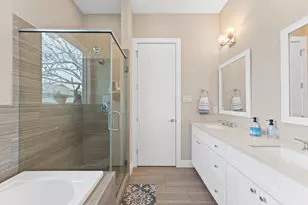 2422 Cochran St, Houston, TX 77009 - Photo 4