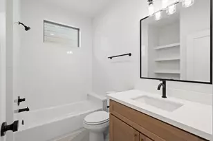 7811 Amelia Rd, Houston, TX 77055 - Photo 22