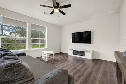10750 Marigold Glen Way, Houston, TX 77034 - Photo 6